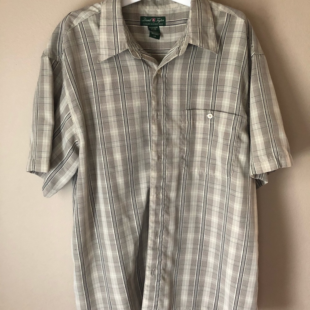 A man’s button down shirt 👔